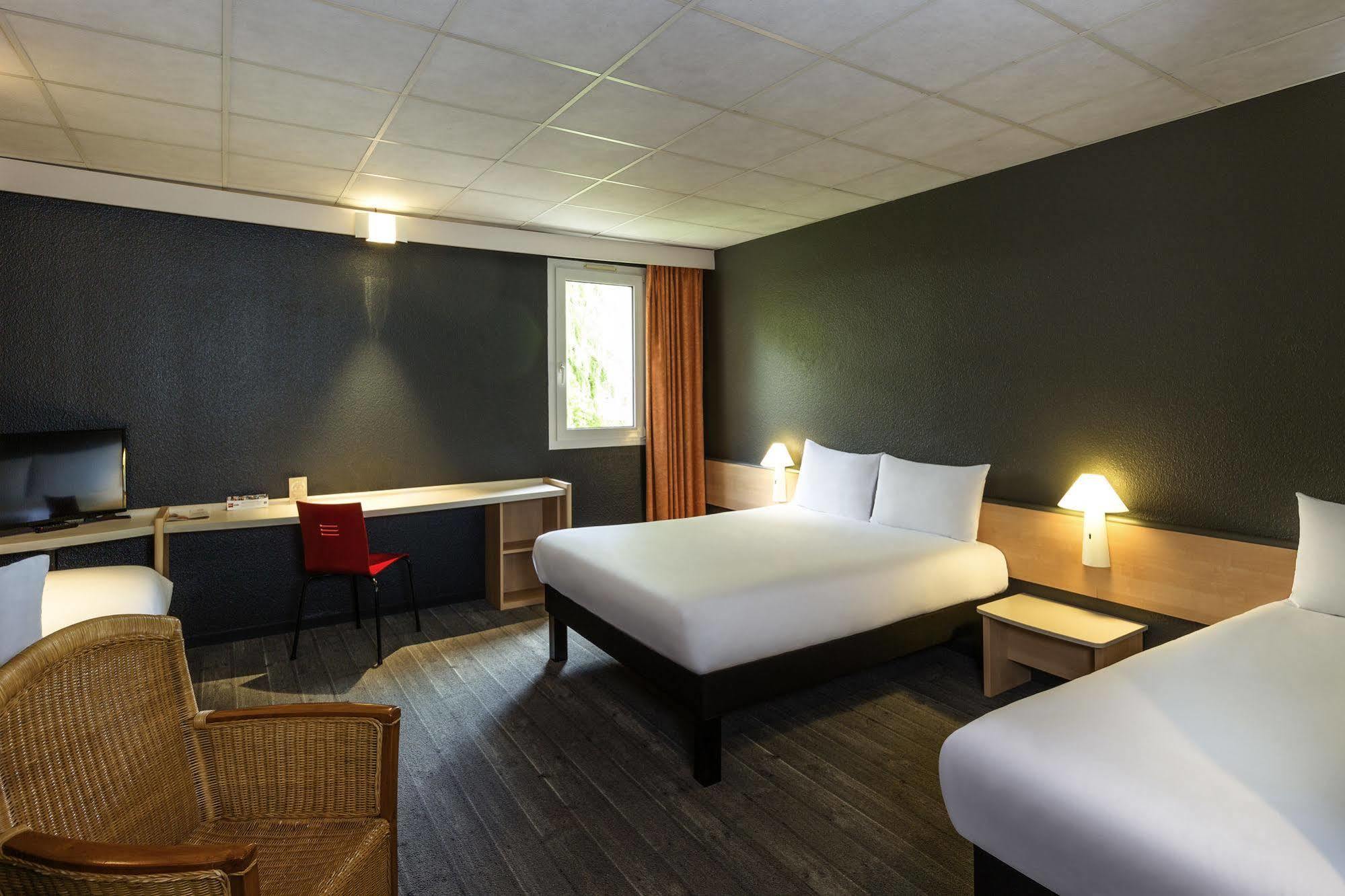 Ibis Lannion Hotel Exterior photo